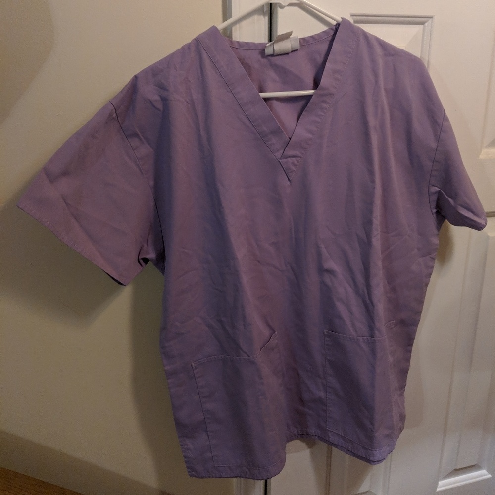 Scrub shirt